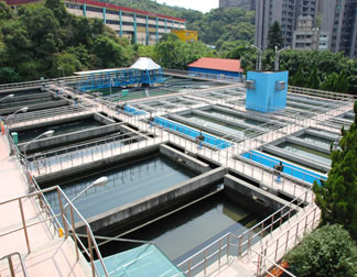 Когда они переполняются, вода направляется на следующий доступный резервуар.